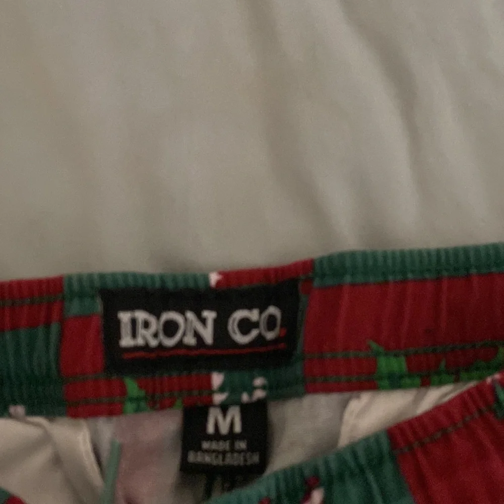 Men’s joggers Christmas pants - Picture 2 of 3